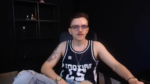 Snapshot of felixstark chatting on 05/27/26, 06:43 FelixStark online show from 05/27/26, 06:43