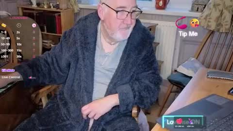 Adam online show from 11/19/25, 07:30