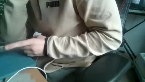 fem_alice_louis_dom online show from 10/08/25, 10:02