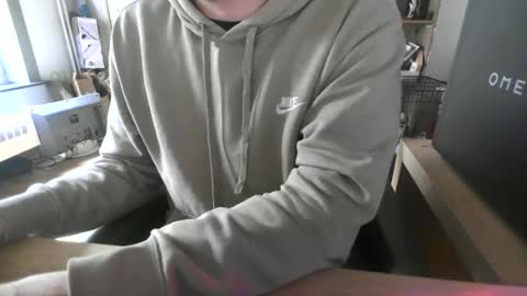 fem_alice_louis_dom online show from 06/12/26, 10:03