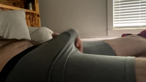 Snapshot of femdommeplz chatting on 09/17/25, 07:37 Obi-Dient Kenobi online show from 09/17/25, 07:37