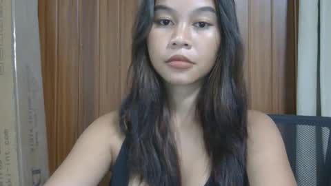 femgirl_19 online show from 12/01/25, 02:11