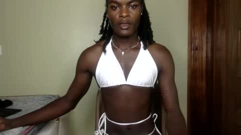 Snapshot of femmenigma chatting on 04/12/26, 03:17 femmenigma online show from 04/12/26, 03:17