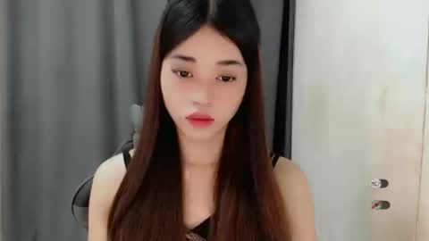 Snapshot of femylove chatting on 01/26/25, 06:37 YOUR BEAUTIFUL ASIANFHEMY online show from 01/26/25, 06:37
