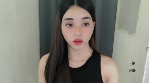 Snapshot of femylove chatting on 01/28/25, 09:41 YOUR BEAUTIFUL ASIANFHEMY online show from 01/28/25, 09:41