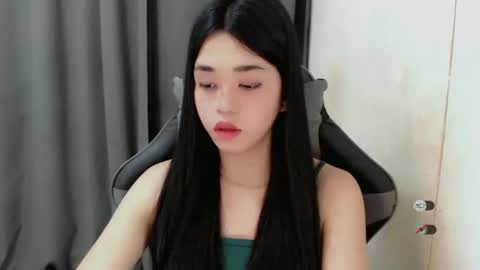Snapshot of femylove chatting on 02/02/25, 01:02 YOUR BEAUTIFUL ASIANFHEMY online show from 02/02/25, 01:02