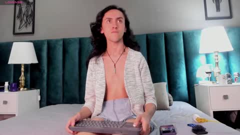 Karol online show from 12/16/24, 03:19