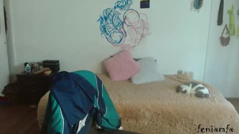 Fenix online show from 02/25/25, 08:09