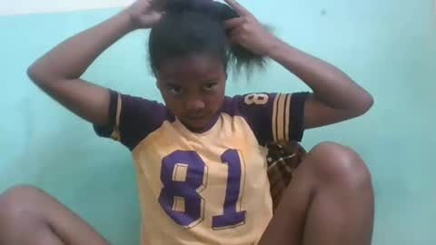 fenou122745 online show from 09/09/25, 08:25