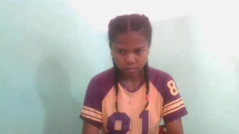 fenou122745 online show from 10/14/25, 06:36