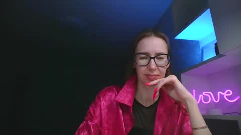 Snapshot of feraliss chatting on 04/11/26, 03:49 feraliss online show from 04/11/26, 03:49