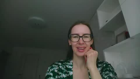 Snapshot of feraliss chatting on 04/12/26, 09:58 feraliss online show from 04/12/26, 09:58