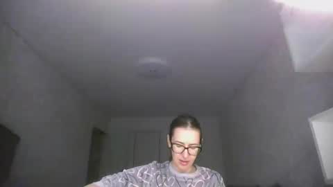 Snapshot of feraliss chatting on 06/09/26, 11:11 feraliss online show from 06/09/26, 11:11