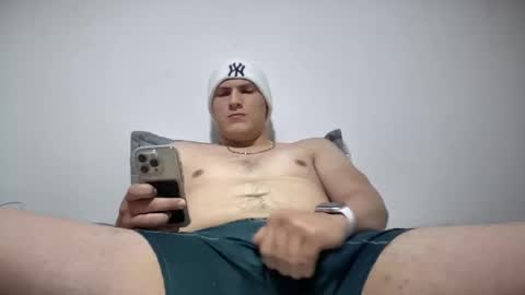ferboy21 online show from 10/24/25, 02:41