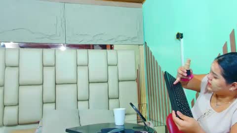 Snapshot of fermartinsz chatting on 07/04/26, 01:06 FerMartinsz online show from 07/04/26, 01:06