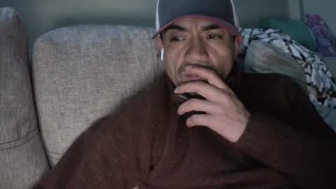 fernand89 online show from 02/05/25, 06:46