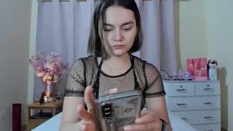 fernanda_151 online show from 02/03/26, 06:35
