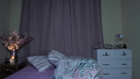 fernanda_151 online show from 04/04/26, 10:29