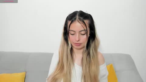 Snapshot of fernanda_aaa chatting on 05/15/26, 02:24 fernanda online show from 05/15/26, 02:24