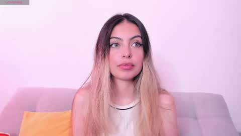 Snapshot of fernanda_aaa chatting on 05/16/26, 04:17 fernanda online show from 05/16/26, 04:17
