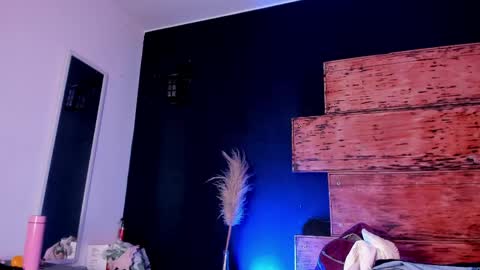 Snapshot of fernanda_liie_ chatting on 05/17/26, 12:30 fernanda_liie_ online show from 05/17/26, 12:30