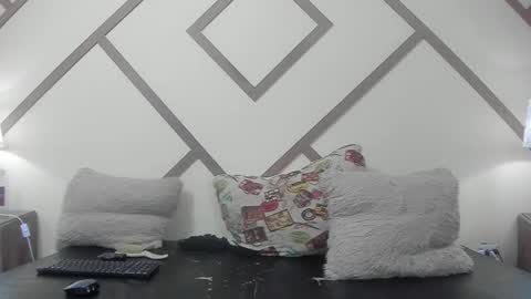 Fernandaclar online show from 04/12/26, 03:28