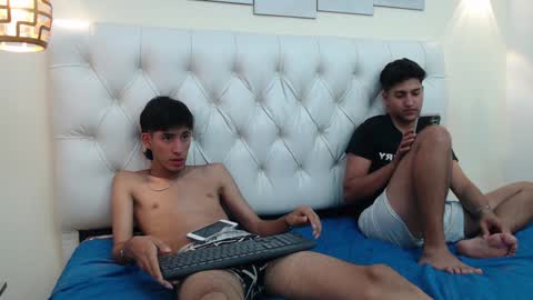 FER PHOENIX online show from 01/30/25, 09:47