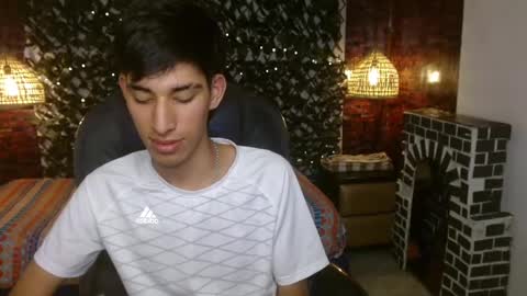 FER PHOENIX online show from 02/11/25, 06:40