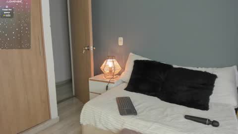 Fer  online show from 02/14/25, 03:33