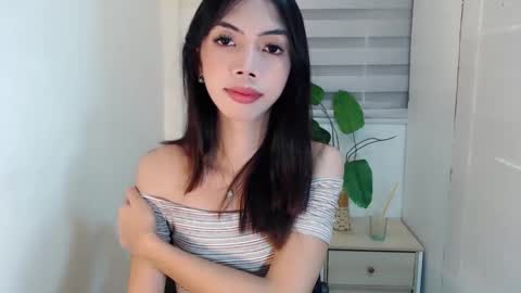 feyaaa online show from 02/20/25, 12:52