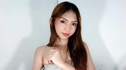 feyaaa online show from 09/23/25, 12:24