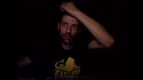 Raised in 90s online show from 03/02/26, 11:55