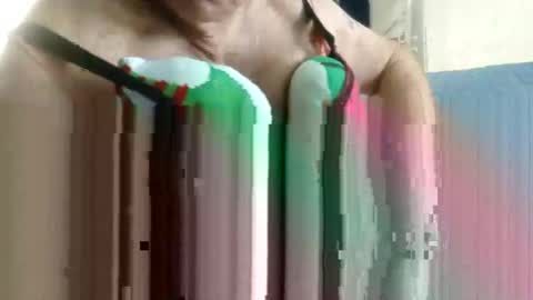 Snapshot of fffreaky101 chatting on 02/03/25, 12:36 fffreaky101 online show from 02/03/25, 12:36
