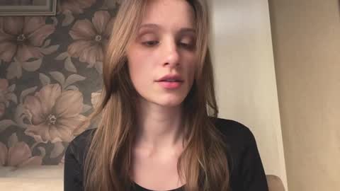 Lisa online show from 03/30/26, 12:50