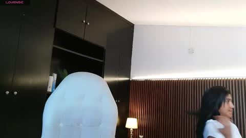 Freyja  online show from 02/14/26, 04:59