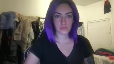 fgsammie online show from 04/18/26, 03:32