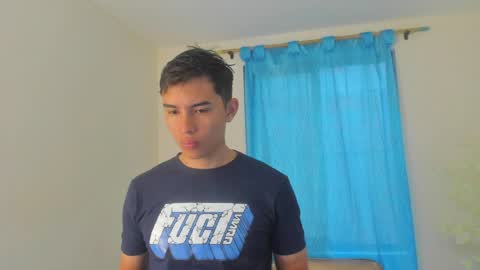 Snapshot of fher_rivers1 chatting on 04/04/26, 03:42 Fher Rivers online show from 04/04/26, 03:42