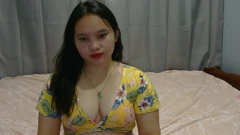 Snapshot of fhwilloughbyxx chatting on 04/10/26, 05:56 fhwilloughbyxx online show from 04/10/26, 05:56