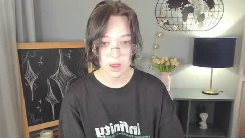 fiamoory online show from 04/11/26, 08:29