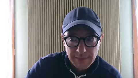 marco online show from 11/25/25, 11:10