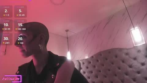   online show from 03/25/26, 07:31