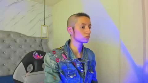   online show from 04/16/26, 12:06