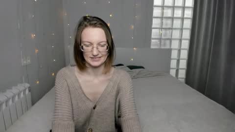 Mary online show from 02/05/25, 02:26