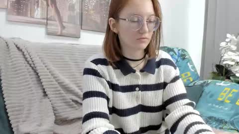 Mary online show from 03/12/26, 01:12