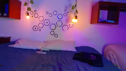 fieryduox online show from 11/24/25, 02:00