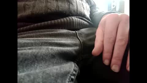 fifi010203 online show from 01/13/26, 11:59