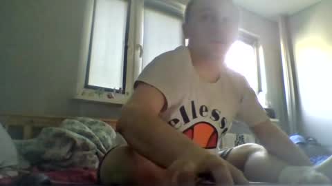 Snapshot of filipek757 chatting on 06/18/26, 06:46 filipek757 online show from 06/18/26, 06:46