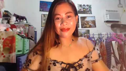 filipina beauty. online show from 09/13/25, 08:30
