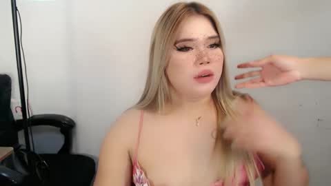  Angela  DONT FORGET TO FOLLOW AND GIVE ME APPRECIATION online show from 09/18/25, 02:13