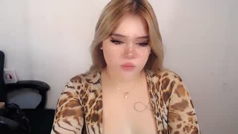  Angela  DONT FORGET TO FOLLOW AND GIVE ME APPRECIATION online show from 09/22/25, 01:18